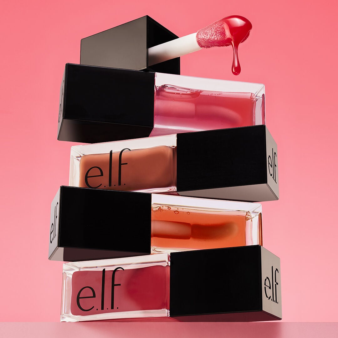 glow-reviver-lip-oil-e6 053023_SL_GlowRev_Fam_FOCUSSTACK-2RGB_IGF_a02f77a9-bf07-4a60-8c73-7b207cf9f12d.jpg