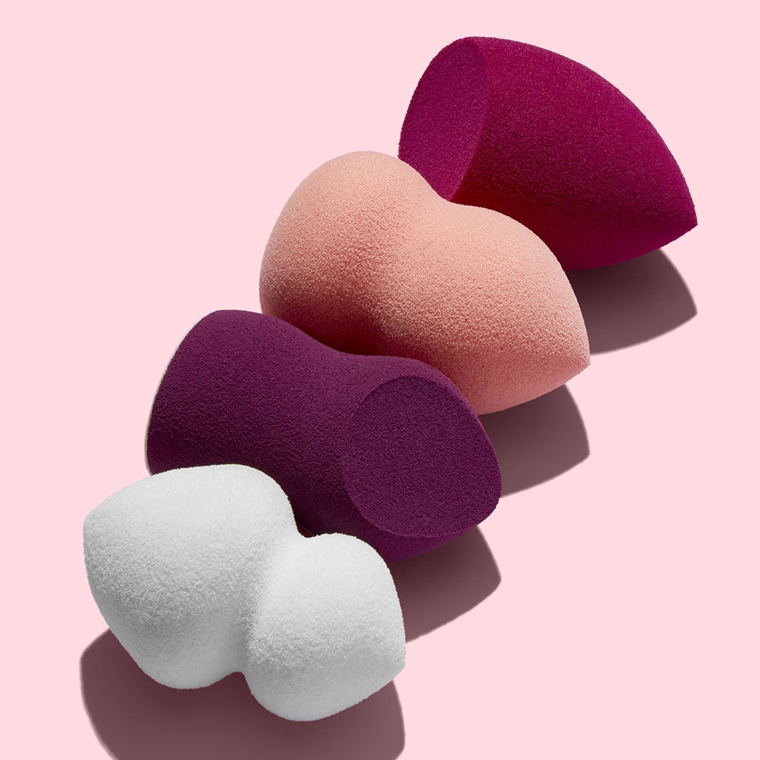 blending-and-highlighting-sponge-duo-c6 0619_SocialIGF_Sponges3_e91b9a4a-0156-4299-a3ef-3649e2979804.jpg
