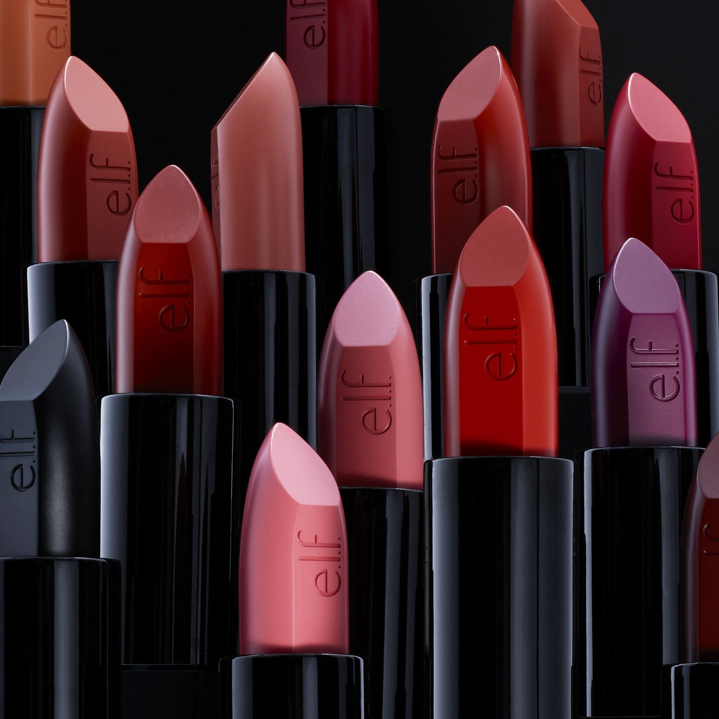 o-face-satin-lipstick-q5 062722_SL_OFace-All_364_RGB_IGF_V03_c55cafec-aa11-4634-bf19-24a6a0437d1a.jpg