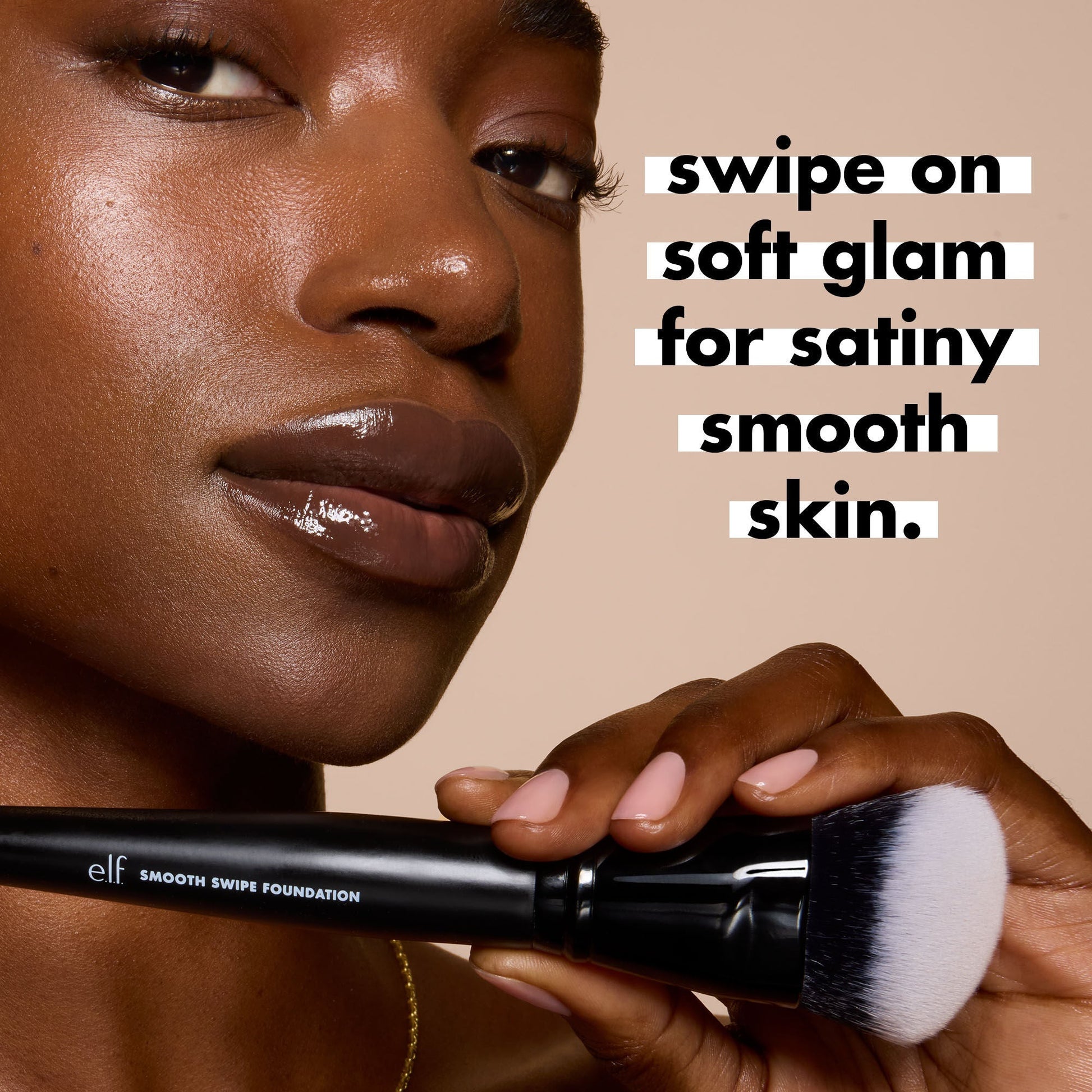 smooth-swipe-foundation-brush-f8 0925_EDUCATION_SMOOTHSWIPEFOUNDATIONBRUSH_PAIRING_20FOUNDATION_20_20BRUSH_20OPTION2.jpg
