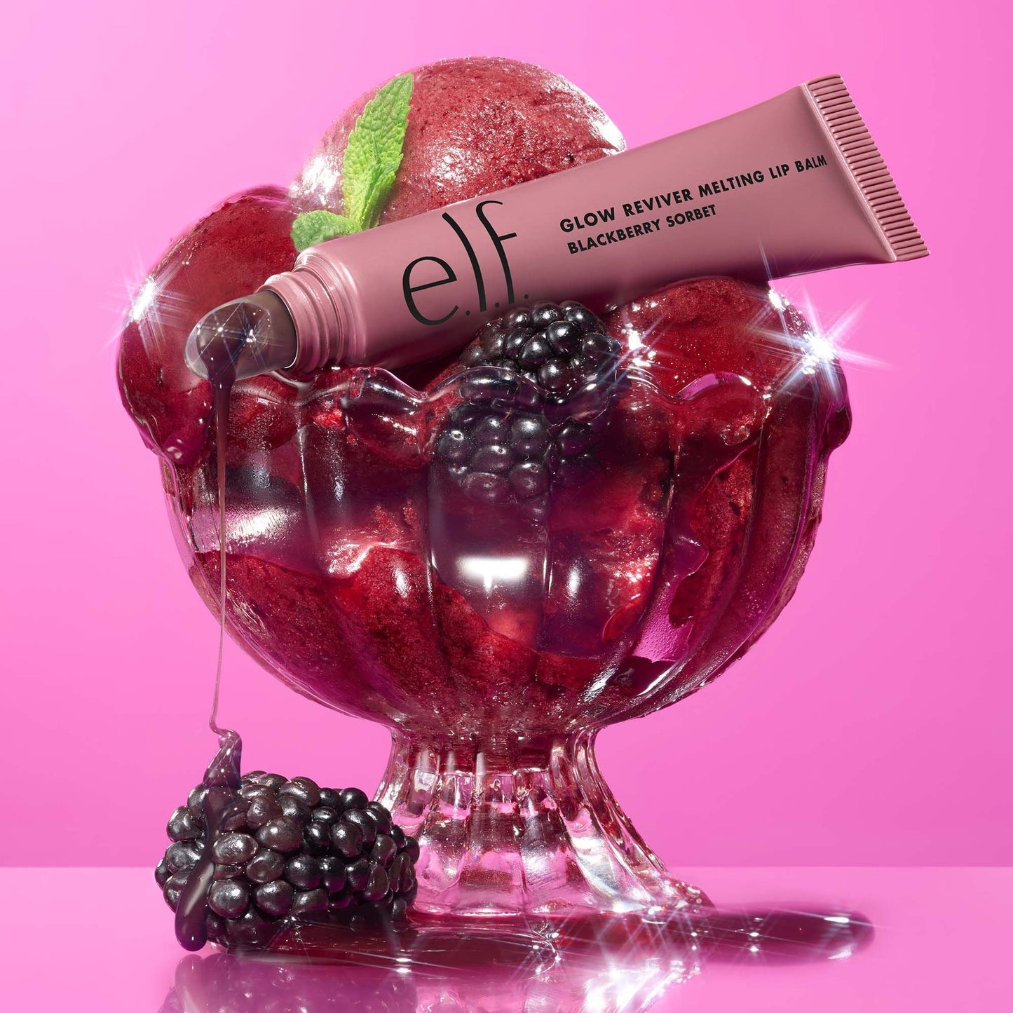 glow-reviver-melting-lip-balm-g0 101624_SL_GRLB_IGF_B_IGFlackB_IGFerry_097_OPITION_2_FOCUS_STACK_FINAL_RGB_IGF.jpg