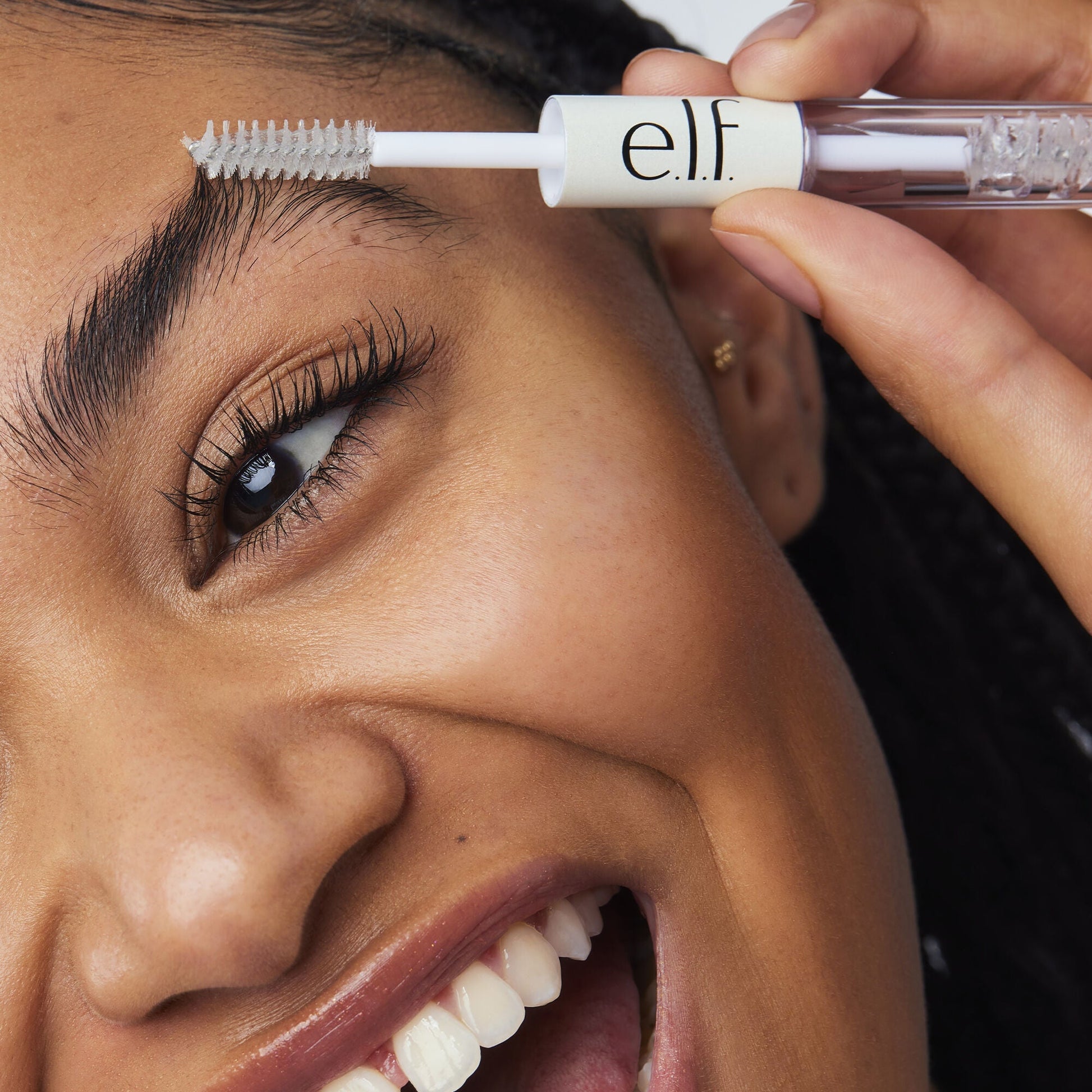 clear-brow-and-lash-mascara-g0 111422_Ayana_ClearBrowLash_3960_IGF_V2.jpg