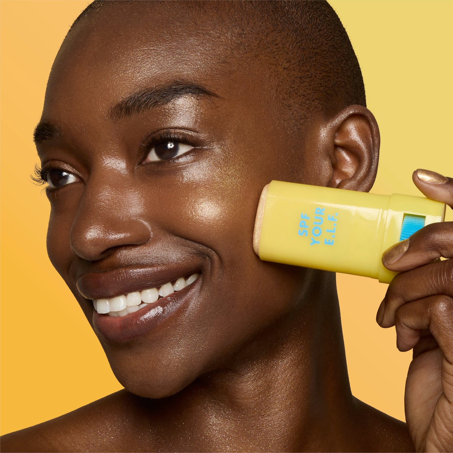 suntouchable-invisi-stick-spf-50-glitz-y0 57109_SUNTOUCHABLES_INVISI_STICK_IYANNA_0124_V4.jpg