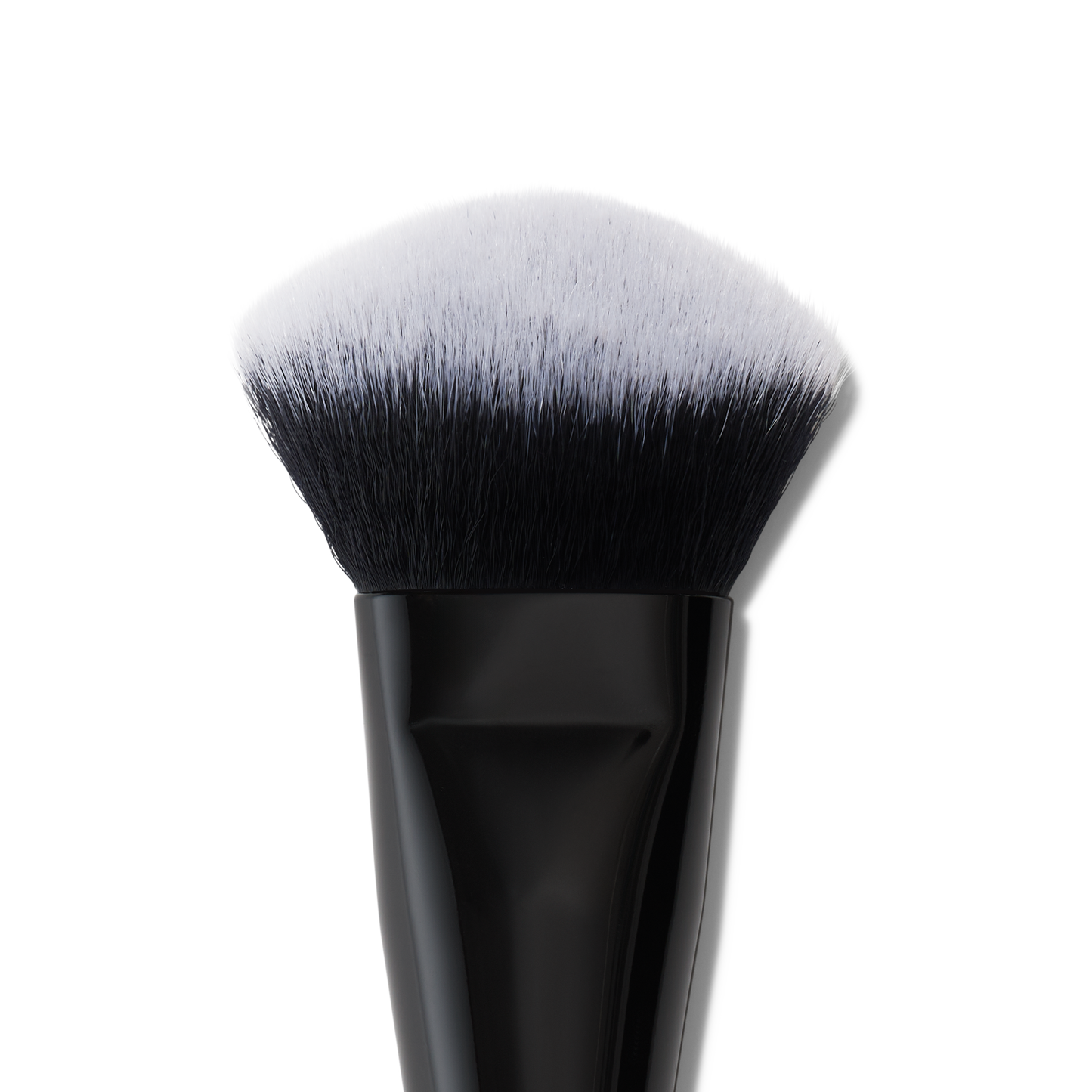 stain-and-tint-blending-brush-q1 81876_detail_R.png