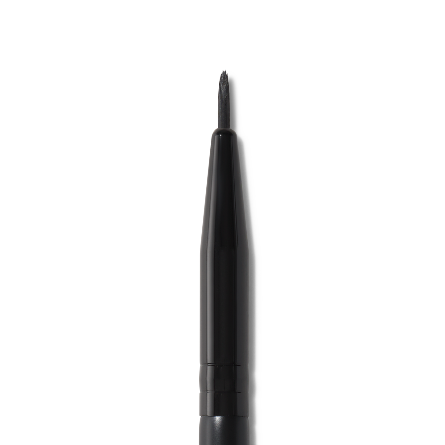 ultra-fine-eyeliner-brush-x9 81915_detail_R.png