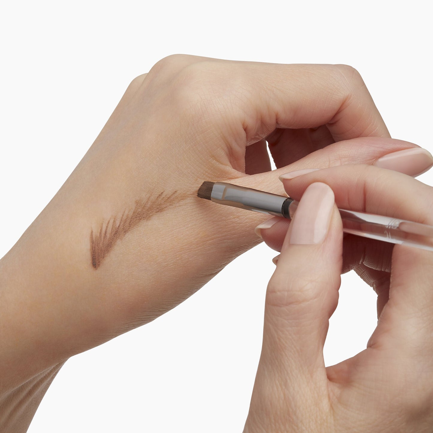 precision-dual-sided-eyebrow-brush-j4 85315_PrecisionDualSidedEyebrowBrush_Model_V2.jpg