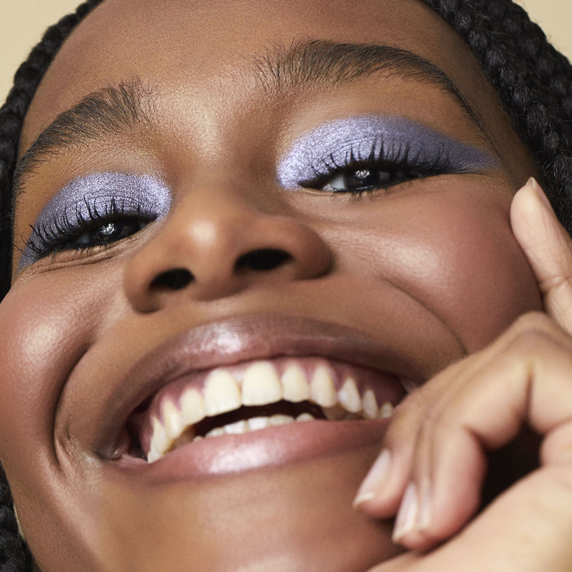 bite-size-eyeshadow-i9 Acai_EyePuttyPrimer_White_Macro_153_hi_20res_20final_IGF.jpg