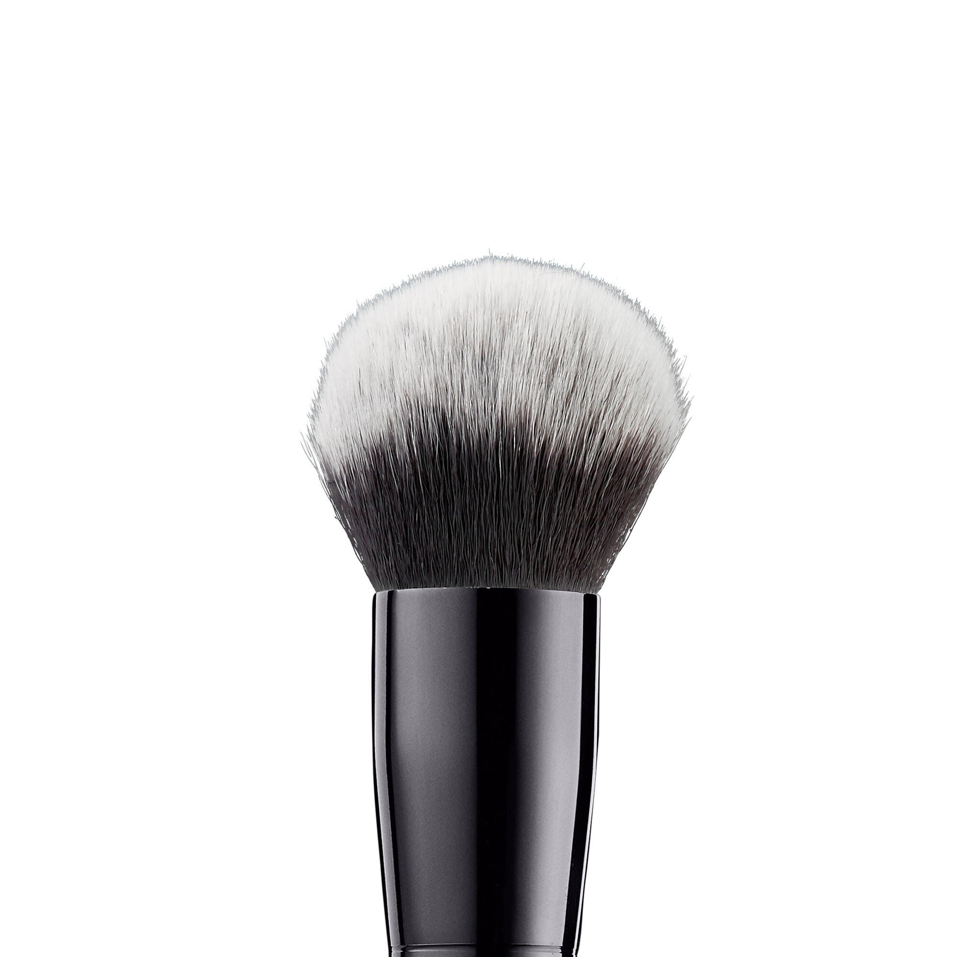 buffing-foundation-brush-c9 BRFAC_84039_Macro_C.jpg