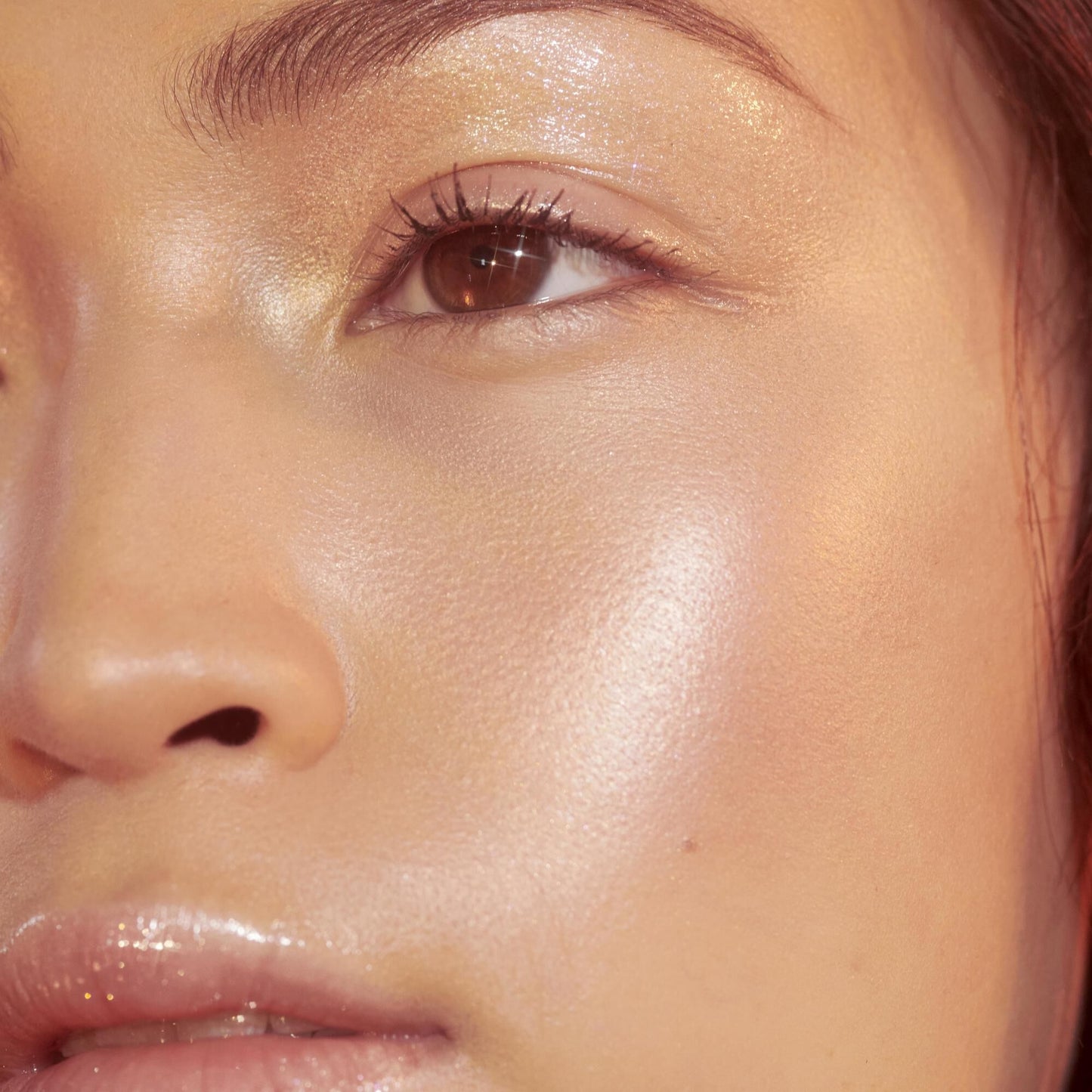 highlighter-brush-x7 crystal_OM_Jacqueline_782_square.jpg