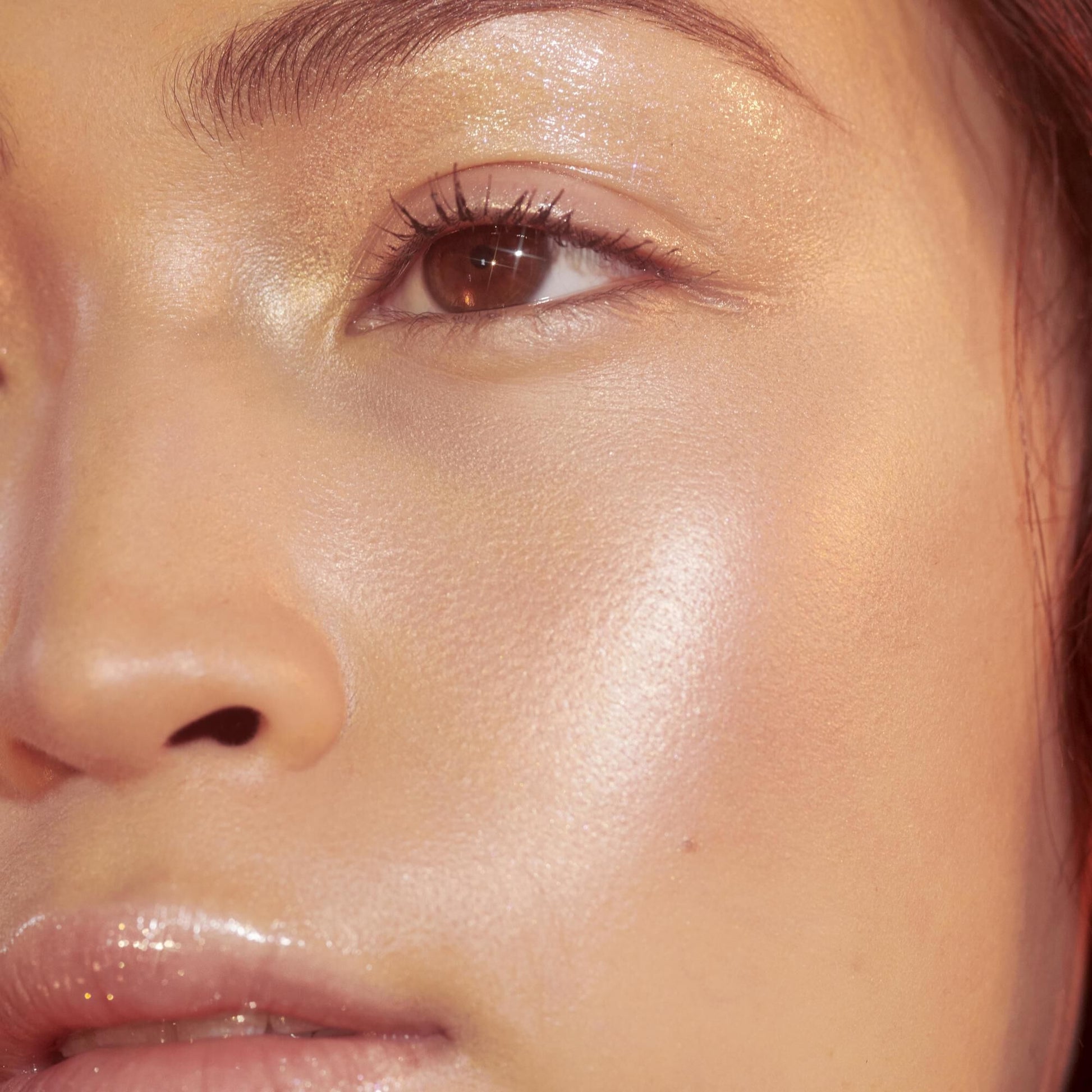 highlighter-brush-x7 crystal_OM_Jacqueline_782_square.jpg